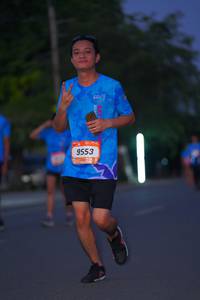 BIB: 9553
                            <button type="button" onclick="openModal(3263422)" class="btn btn-primary btn-sm float-right btn-popup" data-toggle="modal" data-target=".modal-high-quality">
                        <i class="fas fa-shopping-cart"></i> Add to Cart
                    </button>
                                            <button type="button" onclick="isThisMe(3263422, true)" class="btn btn-success btn-sm float-right btn-popup btn-isme hidden" data-toggle="tooltip" data-placement="bottom" title="นี่คือรูปของคุณใช่ไหม คลิกที่นี่เพื่อเอาเข้าอัลบั้ม">
                        <i class="fas fa-plus"></i> Add to album
                    </button>
                    <button type="button" onclick="isThisMe(3263422, false)" class="btn btn-warning btn-sm float-right btn-popup btn-isnotme hidden">
                        <i class="fas fa-ban"></i> Remove from album
                    </button>